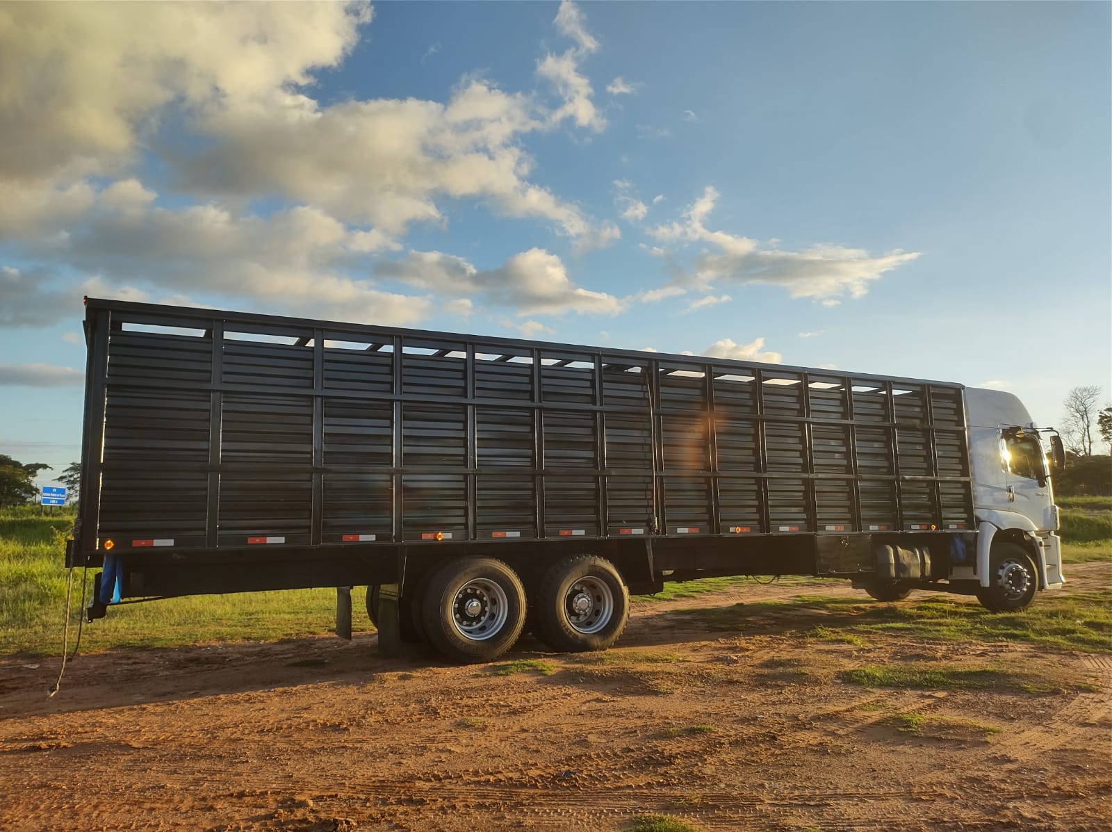 WhatsApp Image 2022-03-30 at 18.18.47(1).jpeg