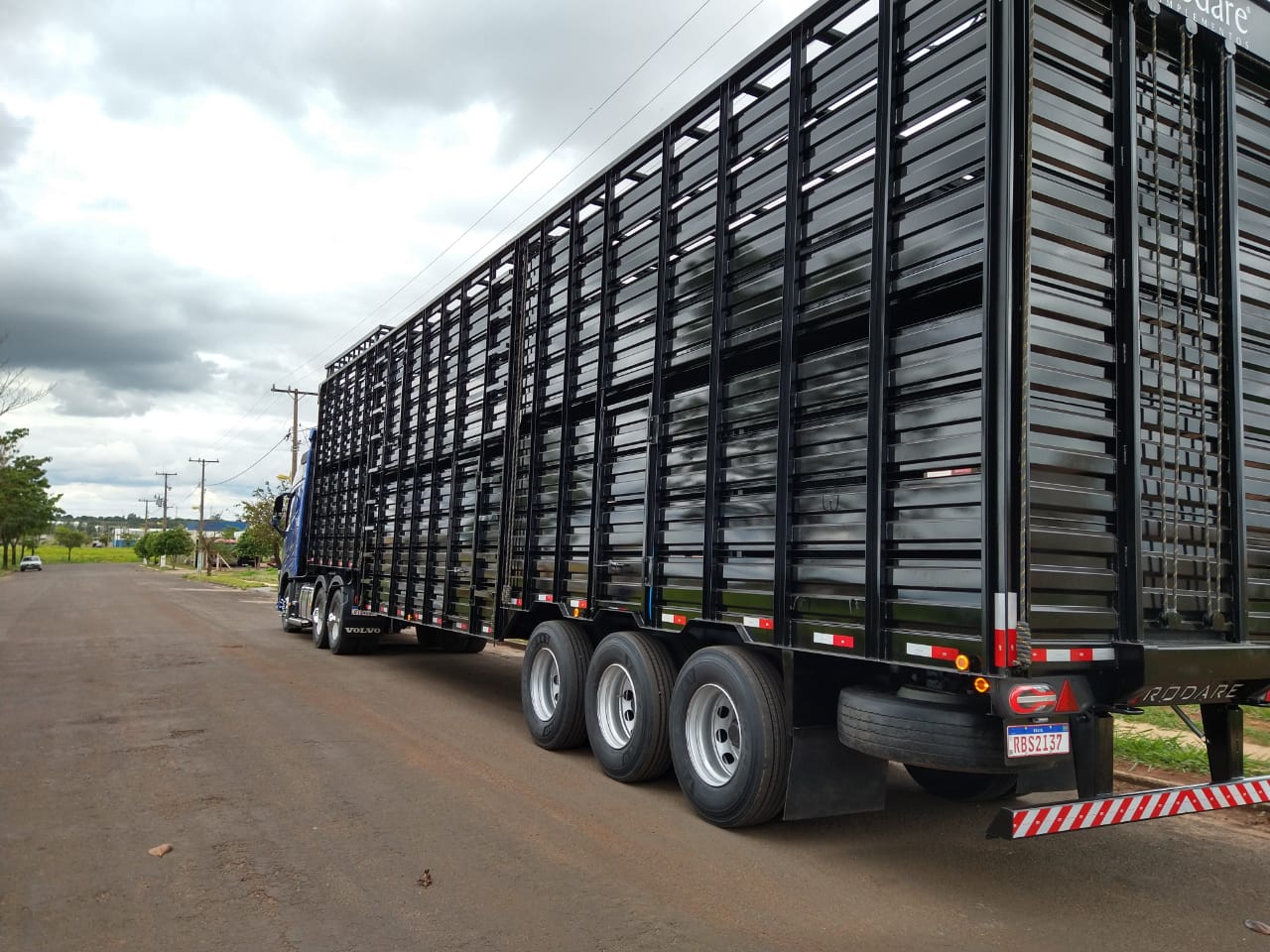 WhatsApp Image 2020-12-06 at 15.47.17(1).jpeg